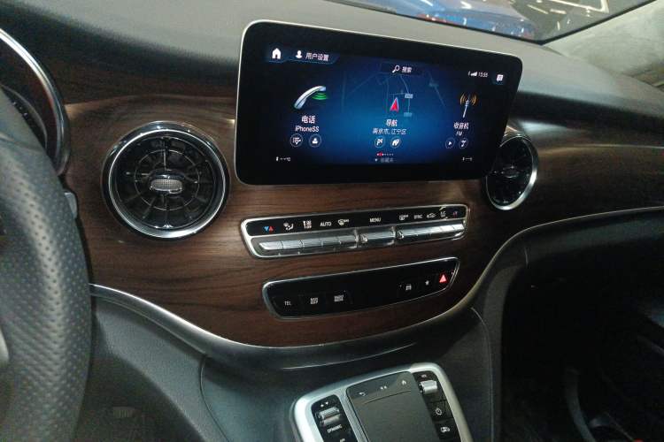 Used Mercedes-Benz V-Class 2020 V 260 Avantgarde Edition