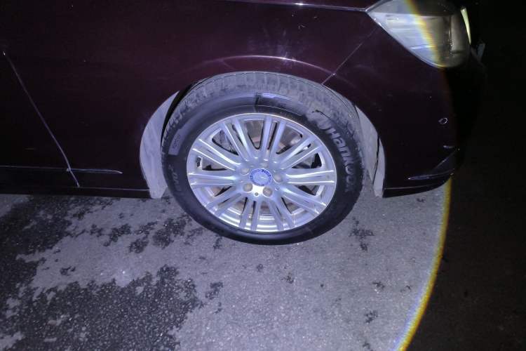 Used Mercedes-Benz E-Class 2011 E 300 L Elegant Model