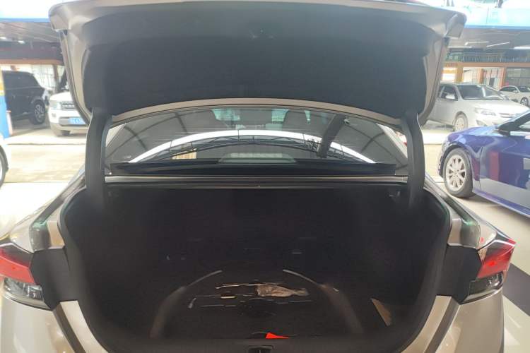 Used Nissan Teana 2022 2.0L XL-Upr Enjoyment Edition
