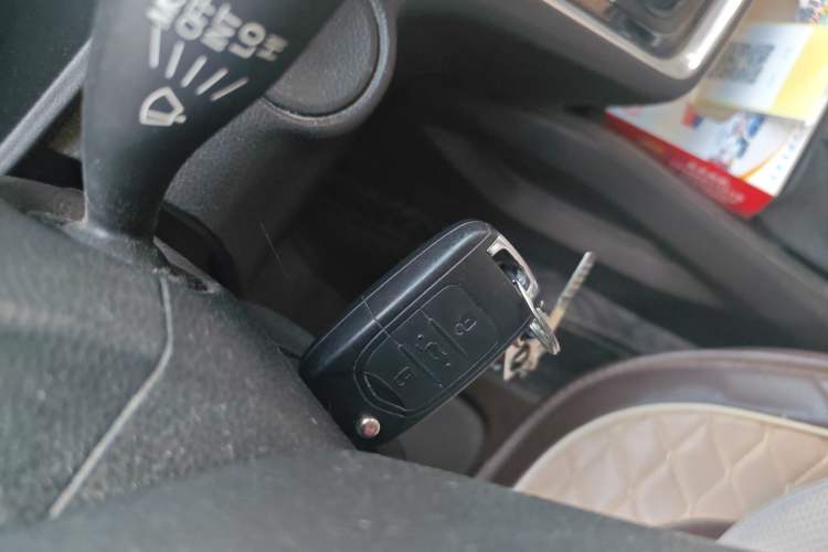 Used Wuling Hongguang S3 2018 1.5L Manual Luxury Model China V Standard
