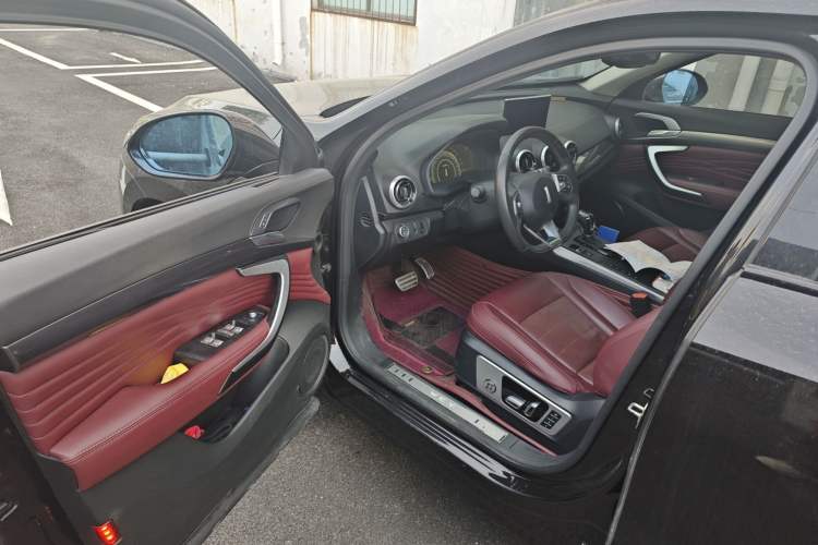 Used Wey P8 2018 2.0T Flagship Model Driver Seat