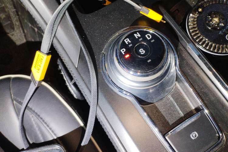 Used Ford Mondeo 2017 EcoBoost 245 Flagship Model
