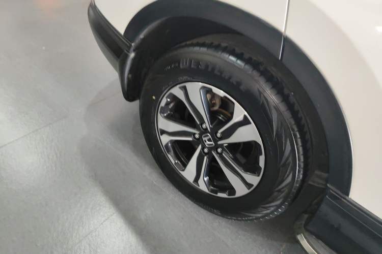 Used Honda CR-V 2018 240TURBO CVT 2WD Comfort Version Right Rear Wheel Hub