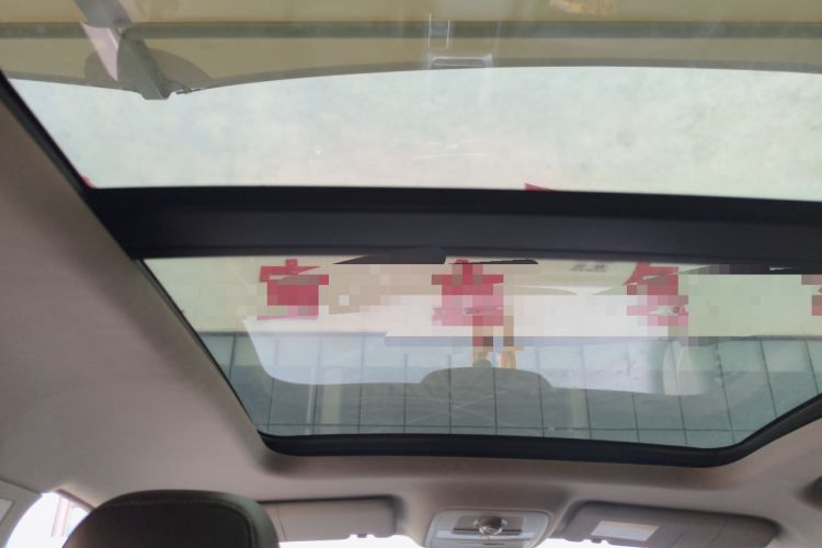 Used Roewe RX5 2016 20T Two-Wheel Drive Automatic Internet Smart Edition