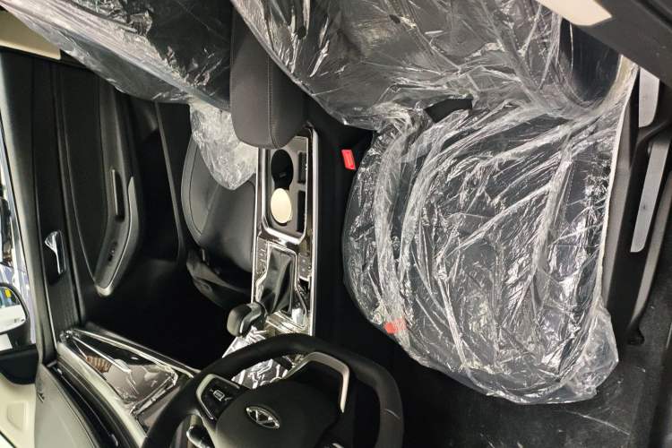 Used Chery Arrizo 5 2025 Excellence Version 1.5L CVT Fashionable Edition