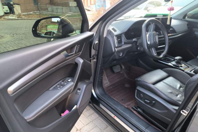 Used Audi Q5L 2022 40T Luxury Dynamic Model
