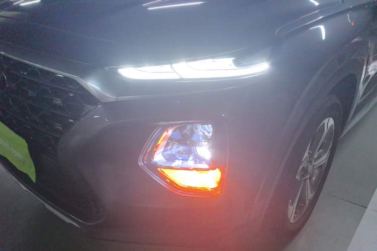 Used Hyundai Santa Fe 2019 380 TGDi TOP Automatic Two-Wheel Drive Flagship Version China VI Standard