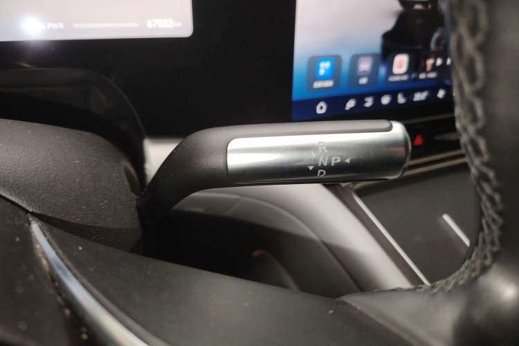 Used Hima AITO M9 2024 Range-Extended Max Edition 42 kWh 6-Seater Version
