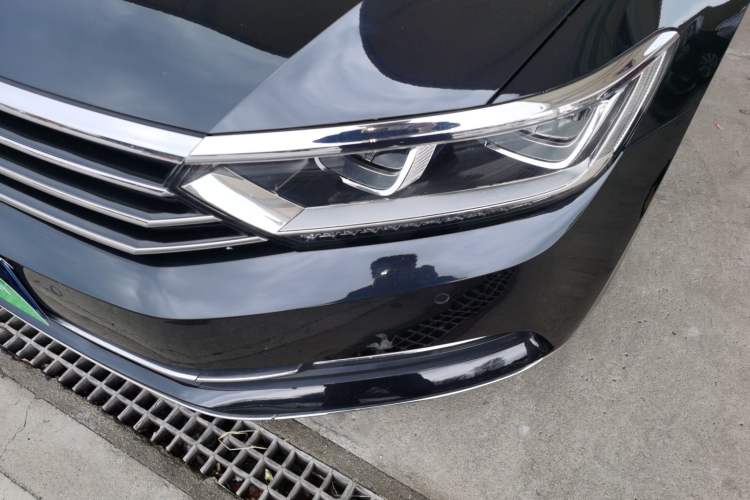 Used Volkswagen Magotan 2019 330TSI DSG Luxury Version China VI Standard
