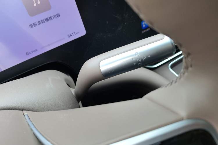 Used Hima AITO M9 2025 Extended-Range Ultra Version 52 kWh 5-Seater Edition
