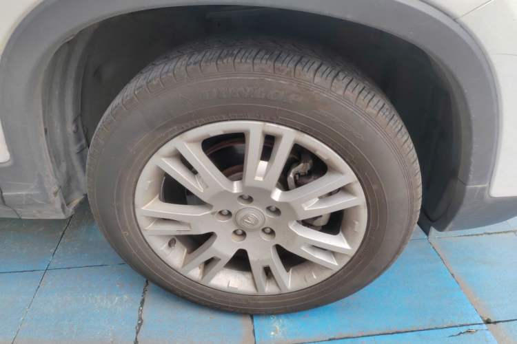 Used CHANGAN CS75 2015 1.8T Automatic 4x4 Prestige Model China V Emission Standard
