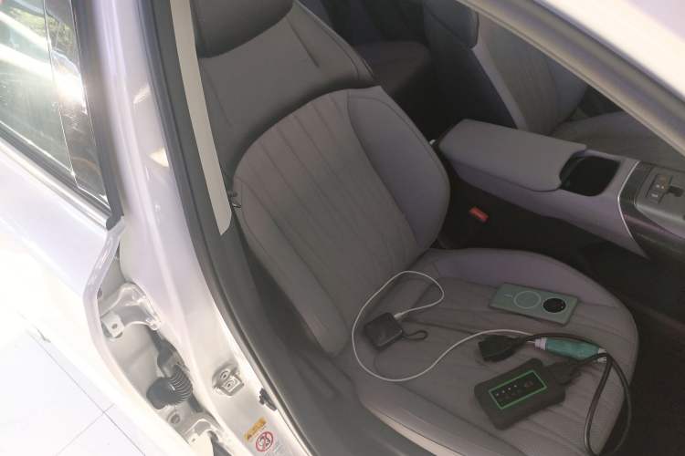 Used CHANGAN Eado PHEV 2025 Smart New Blue Whale 145KM Battleship Edition Right Front Seat