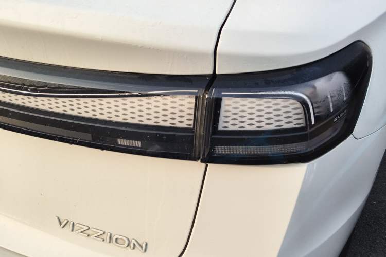 Used Volkswagen ID.7 VIZZION 2024 AIR model
