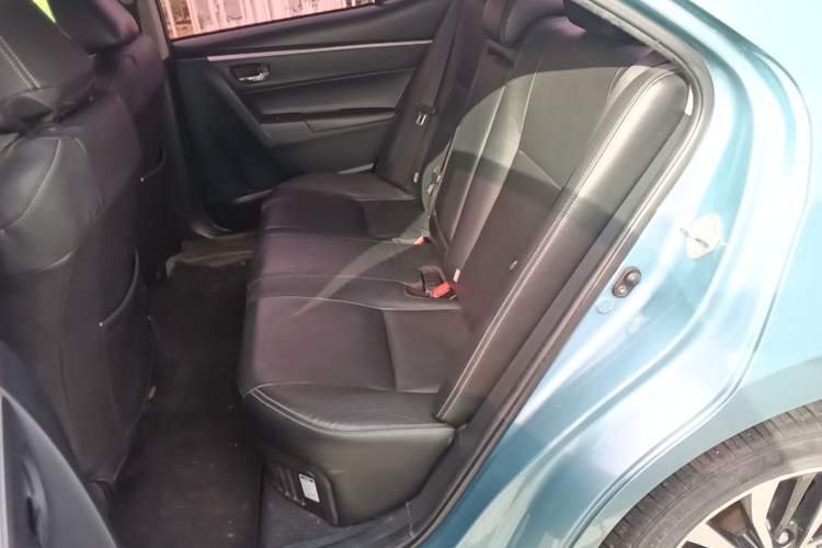 Used Toyota Corolla 2017 Revised Dual-Engine 1.8L E-CVT Elite Edition
