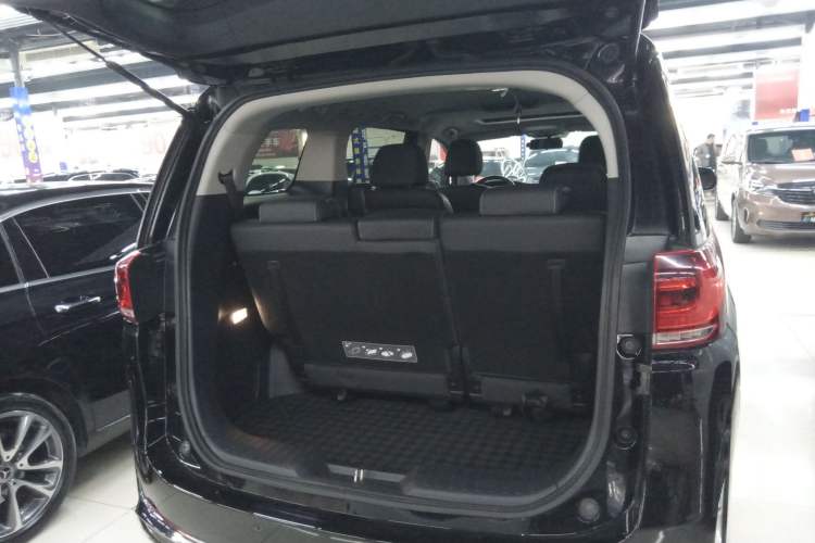 Used GAC Trumpchi M8 2023 Lingxiu Series 390T Deluxe Edition
