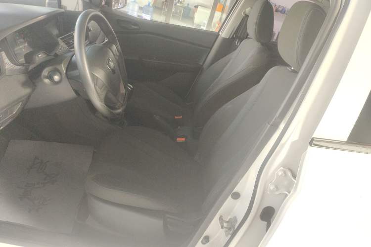 Used Baojun 310 2016 1.2L Manual Value Edition