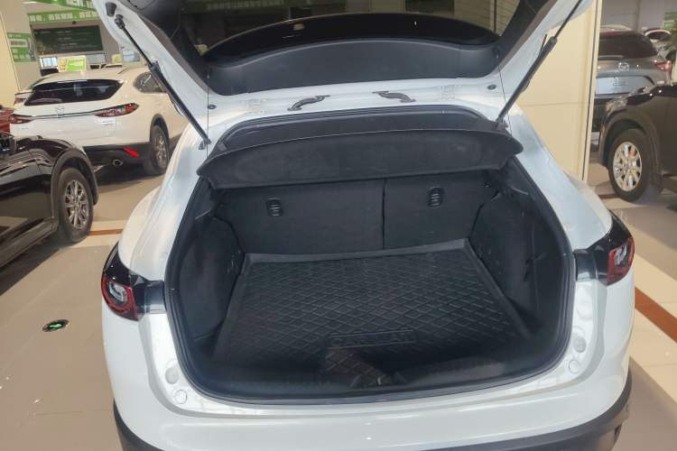 Used Mazda CX-4 2021 2.0L Automatic Two-Wheel Drive Blue Sky Exploration Edition