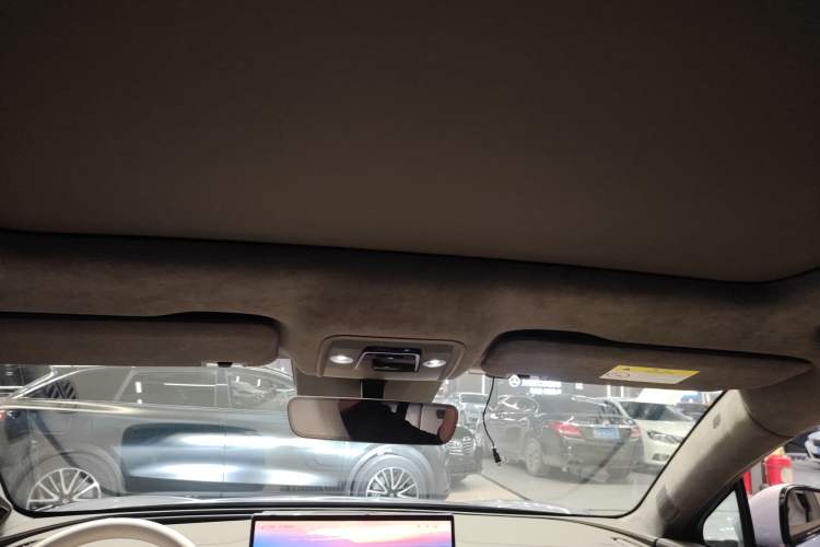 Used Denza N7 2025 630 All-Wheel Drive Intelligent Driving Dual-Laser Flagship Edition Headliner