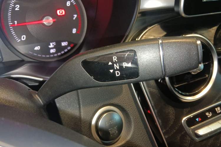 Used Mercedes-Benz C-Class 2018 C 200 L Sport Edition Gear Lever