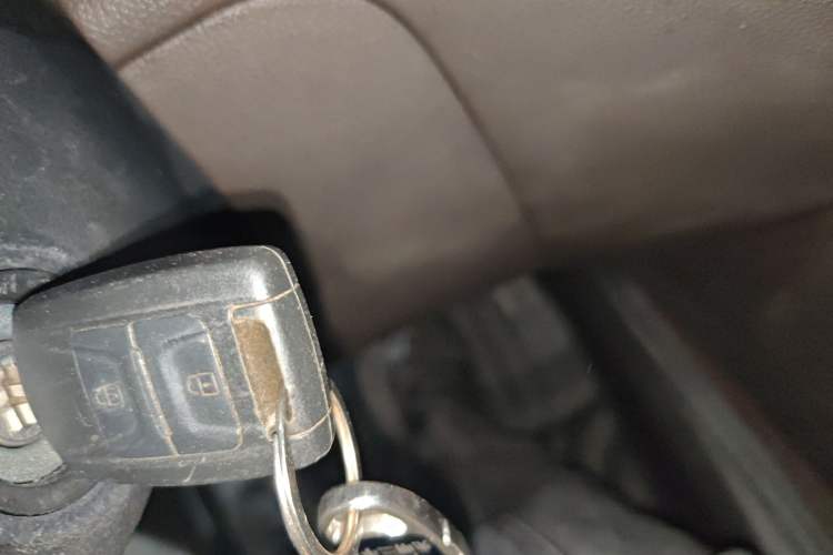 Used Wuling Hongguang V 2022 1.5L Enjoy Edition Electric-Powered LAR Vehicle Key