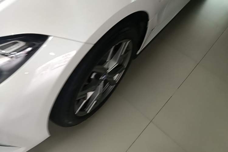 Used BMW i3 2024 eDrive 35 L
