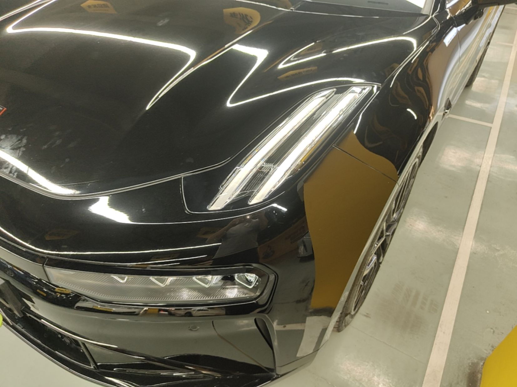 Zeekr 001 2025 YOU Edition 100 kWh All-Wheel Drive — снимка 8