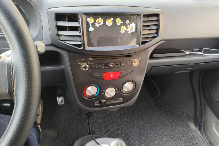 Used BAIC Weiwang 306 2013 1.2L Value Edition Basic 7-Seater A12 China IV Standard