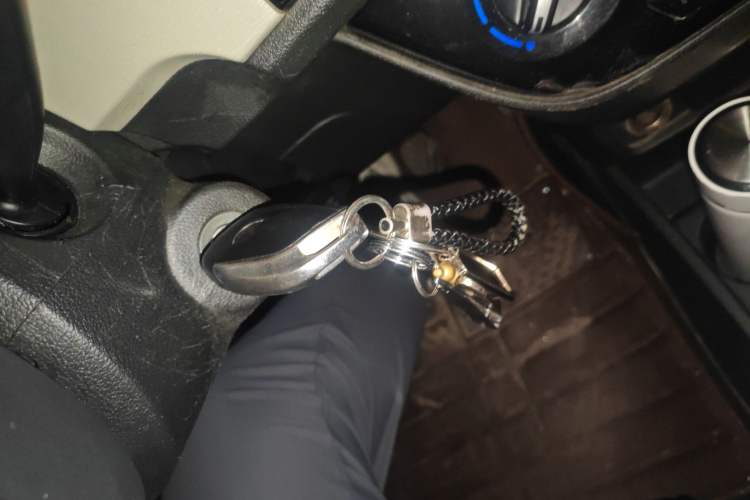 Used Oshan Olisway 2013 1.2L Manual Elite Model
