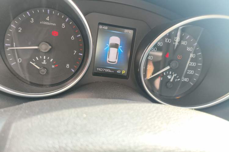 Used Haval H6 Coupe 2018 Red-Label 1.5T Automatic Two-Wheel Drive Ultra-Luxury Model Odometer Close Up