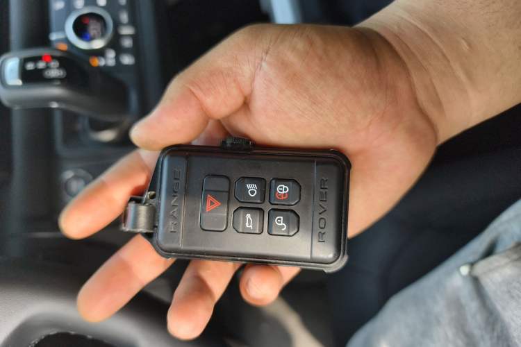 Used Land Rover Defender 2025 110 3.0T P400 – Dynamic HSE