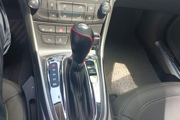 Used Chevrolet Malibu 2014 2.0L Automatic Luxury Edition