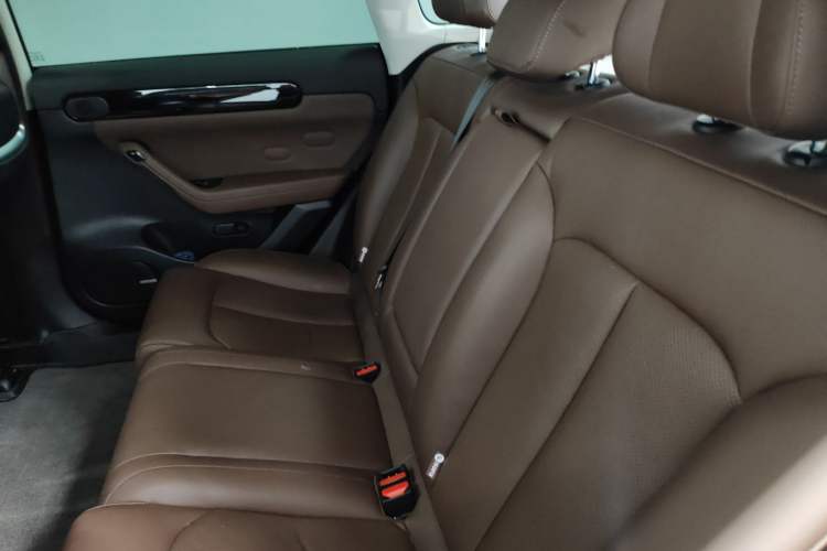 Used Leapmotor C11 2023 Pure Electric 500 Comfort Edition Left Rear Seat