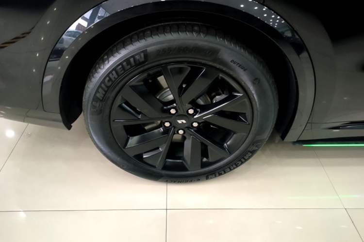 Used Li Auto L8 2023 Max model
