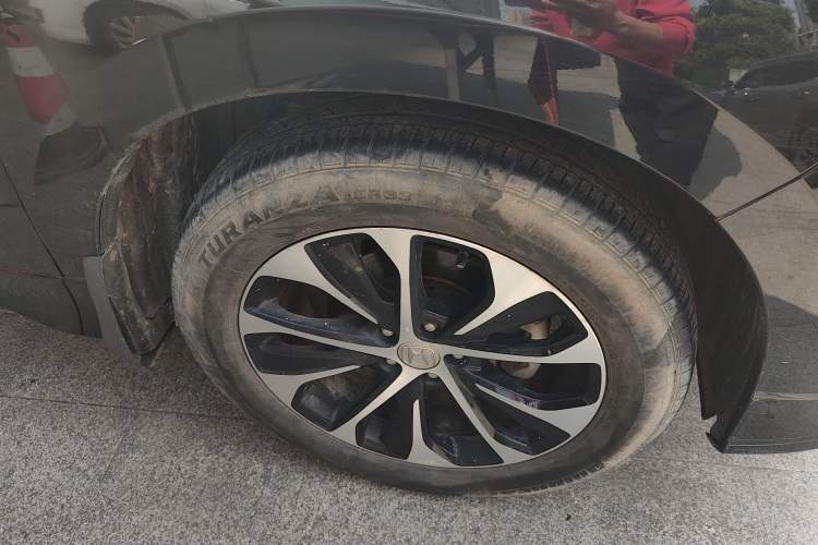 Used Honda Avancier 2017 240TURBO Two-Wheel Drive Premium Edition Right Front Wheel Hub