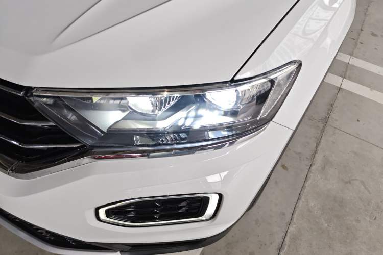 Used Volkswagen T-ROC 2020 230TSI DSG Two-Wheel Drive Advanced Version Left Front Headlight