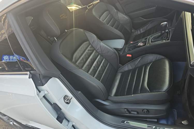 Used Volkswagen FAW-Volkswagen CC 2023 380TSI Striking Edition