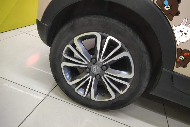 Used Leapmotor T03 2021 400 Comfort Edition Right Rear Wheel Hub