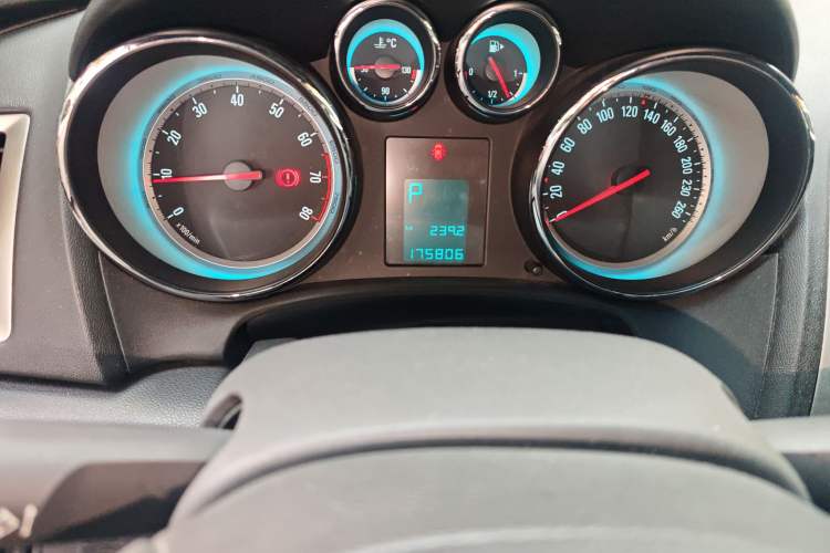 Used Buick GT 2011 GT 1.8L Automatic Fashion Edition Leather Model