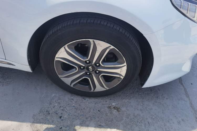 Used Kia K5 New Energy 2018 2.0L Smart Enjoyment Version Right Front Wheel Hub