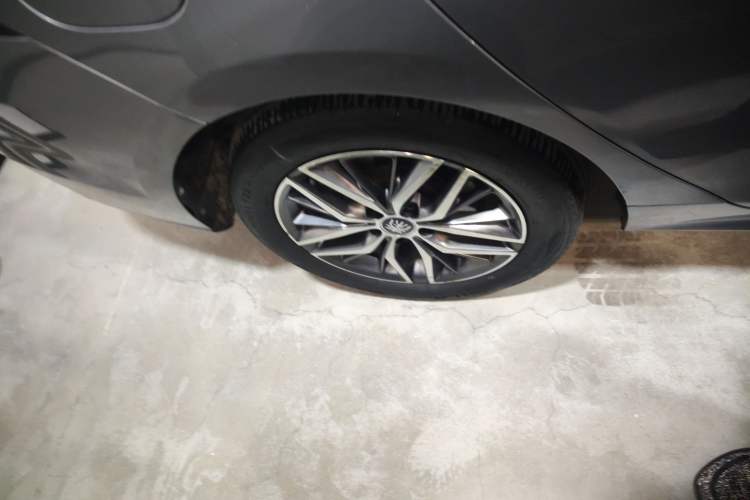 Used BYD Qin PLUS 2024 Honor Edition EV 510KM Leading Model
