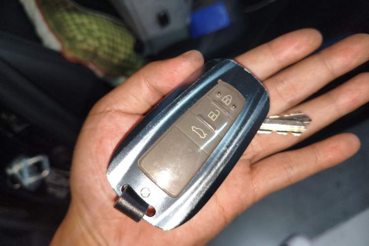 Used Toyota Avalon 2023 2.5L Luxury Edition