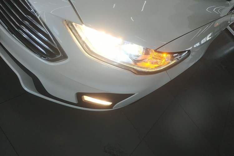 Used Ford Mondeo 2020 EcoBoost 180 Stylish Model
