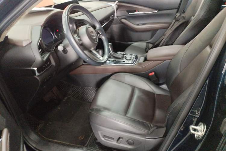 Used Mazda CX-30 2021 2.0L Automatic Joyful Edition
