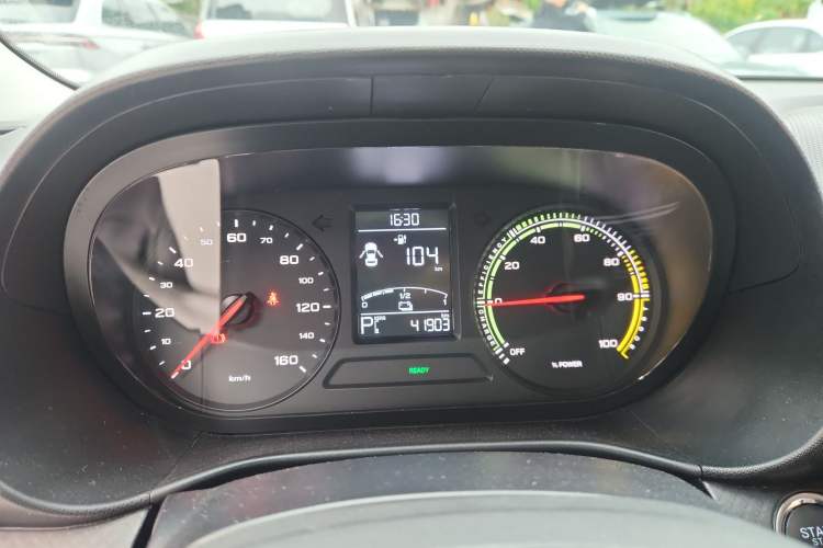 Used Roewe Clever 2022 311km QiQi BoBo Edition