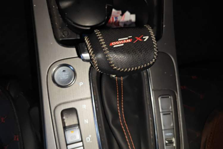 Used CHANGAN OSHAN X7 2020 1.5T Automatic Luxury Model
