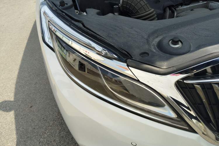 Used Buick GL8 2018 ES 28T Flagship Model China VI Standard