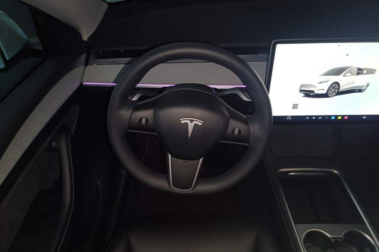 Used Tesla Model Y 2024 Rear-Wheel-Drive Version
