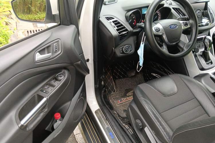 Used Ford Kuga 2015 1.5L GTDi Two-Wheel Drive Fashion Edition