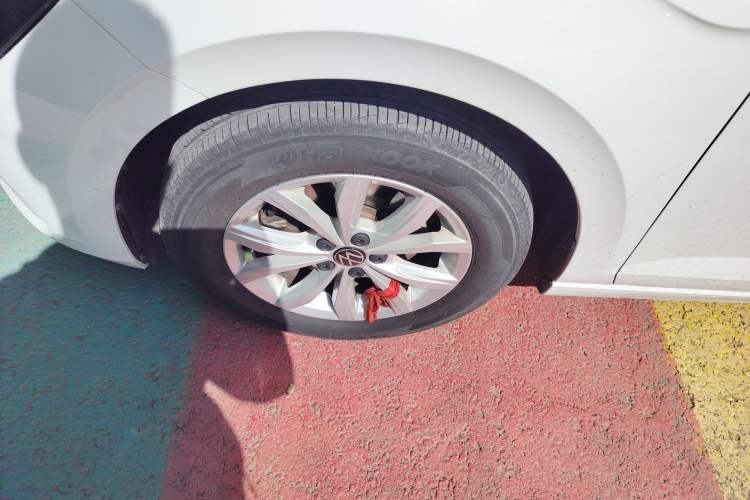 Used Volkswagen Polo 2023 Plus 1.5L Automatic Colorful Tech Edition Exterior 4