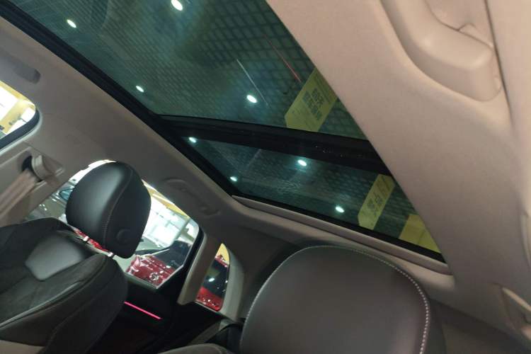 Used Audi Q3 2019 40 TFSI Fashion Dynamic Model Headliner